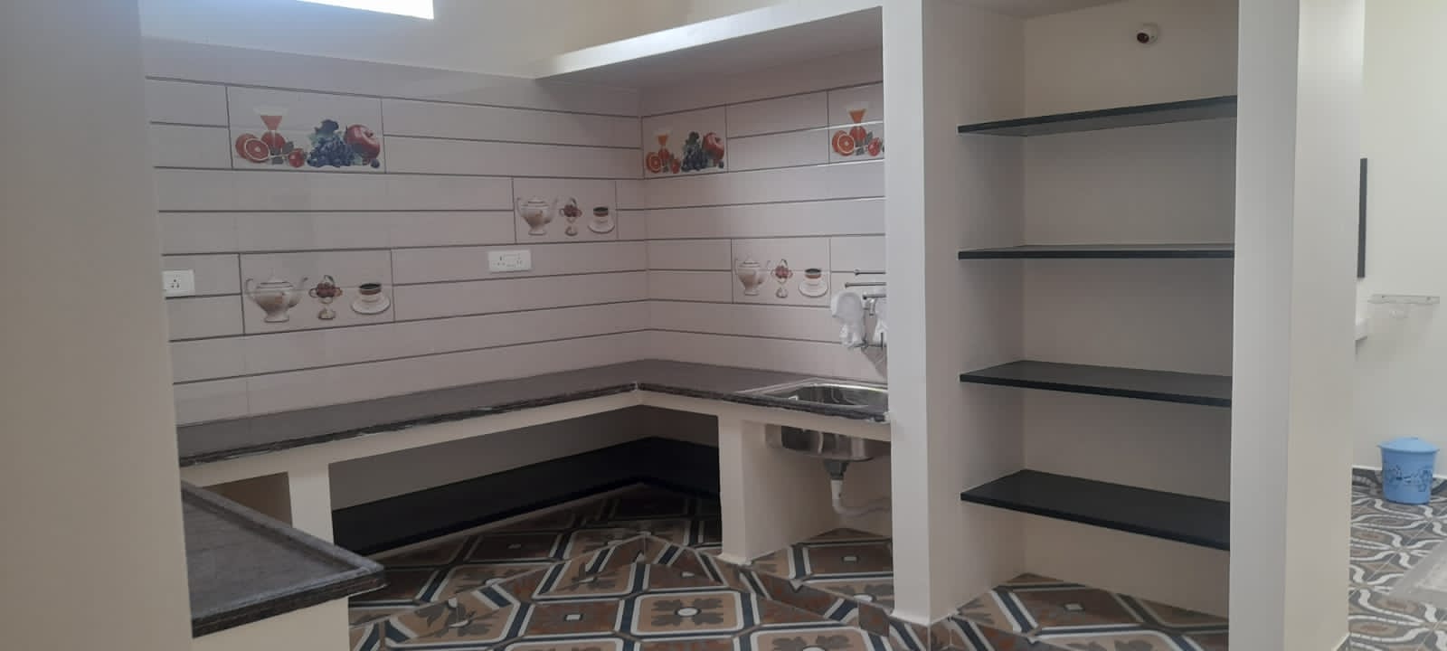 Shunmuga-bhavanam-kitchen3